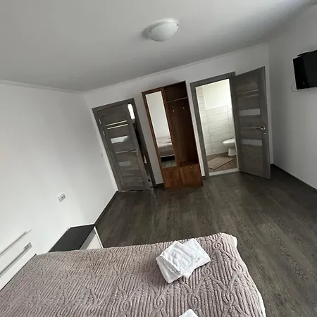 Guest house серце карпат 3*